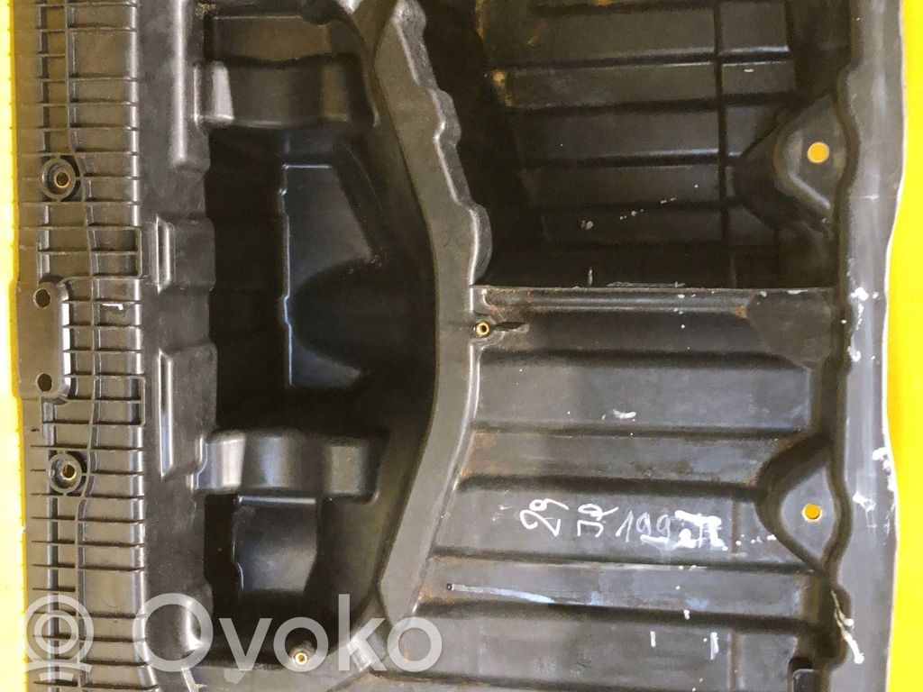 Glove box set   717123497,168KM,RZ3R8P3