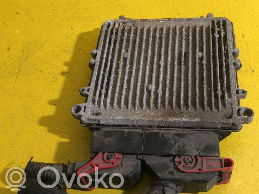 Jeep Grand Cherokee Engine control unit/module 