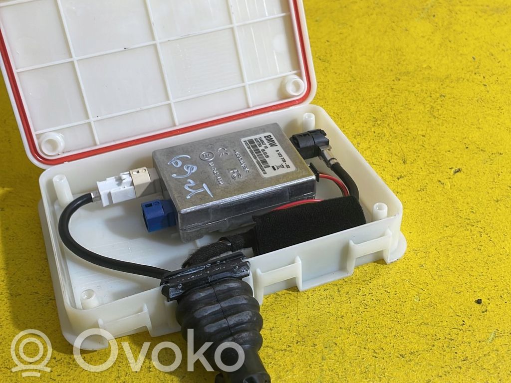 BMW 3 E92 E93 Aerial antenna amplifier 