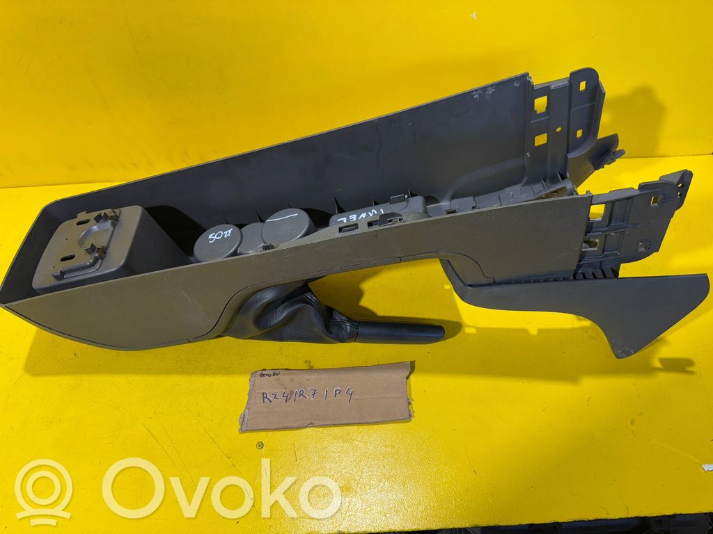 Center console   4M5XA04584AAW,03008,C88RA
