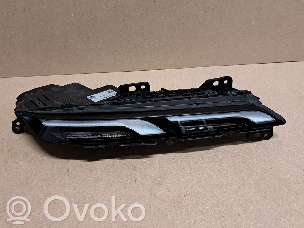 BMW 7 G70 LED Daytime headlight 