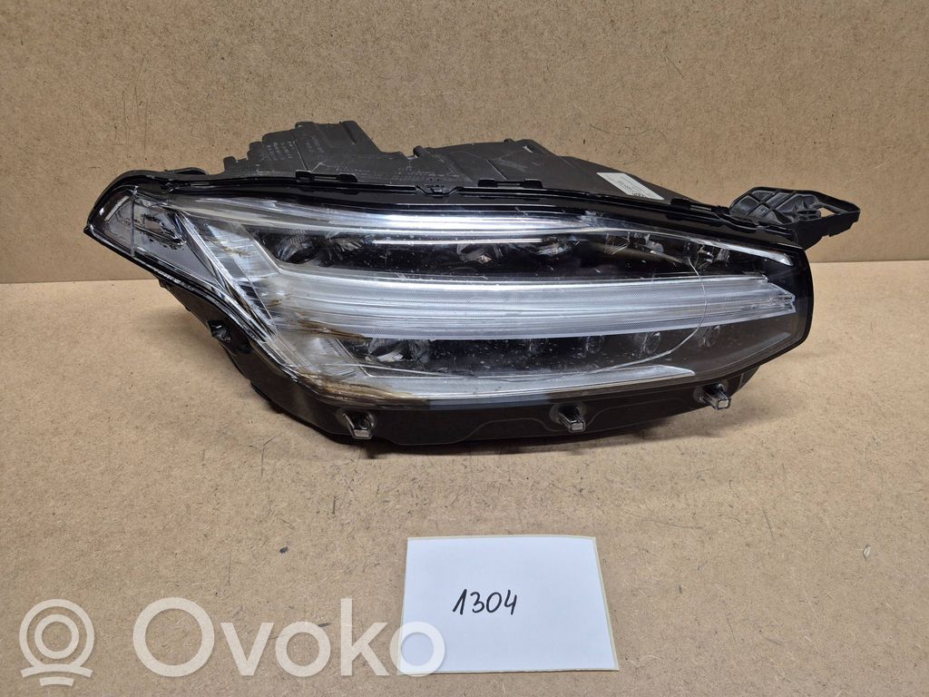 Volvo XC90 Scheinwerfer 