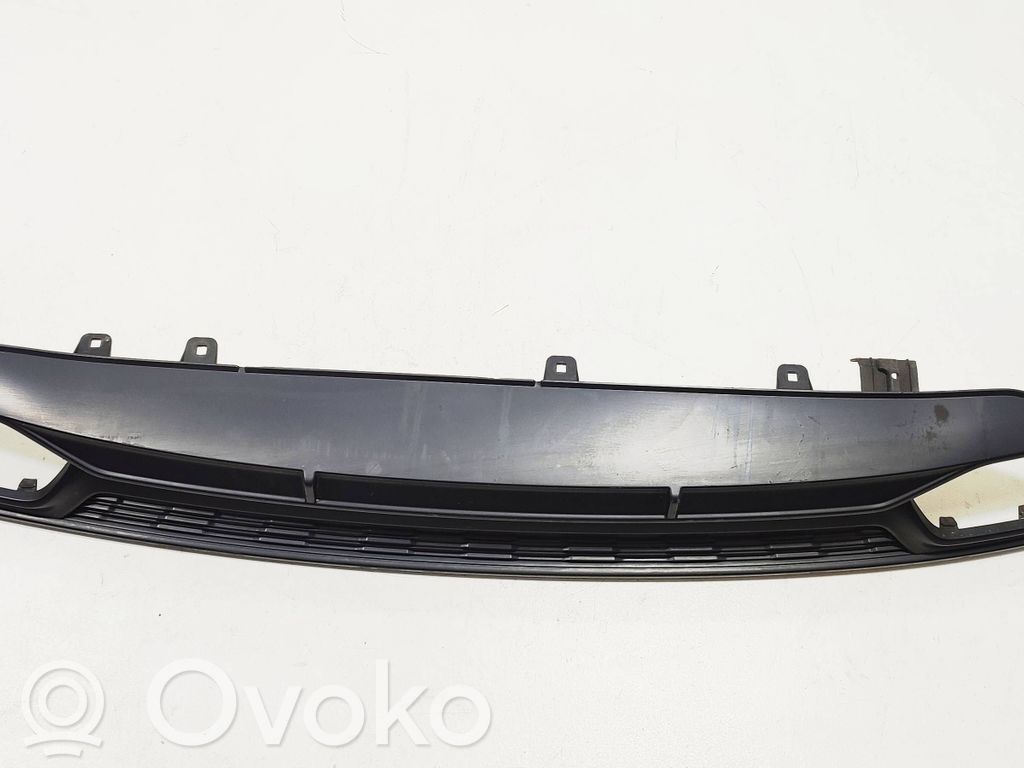 Audi A6 S6 C8 4K Apatinė bamperio dalis 