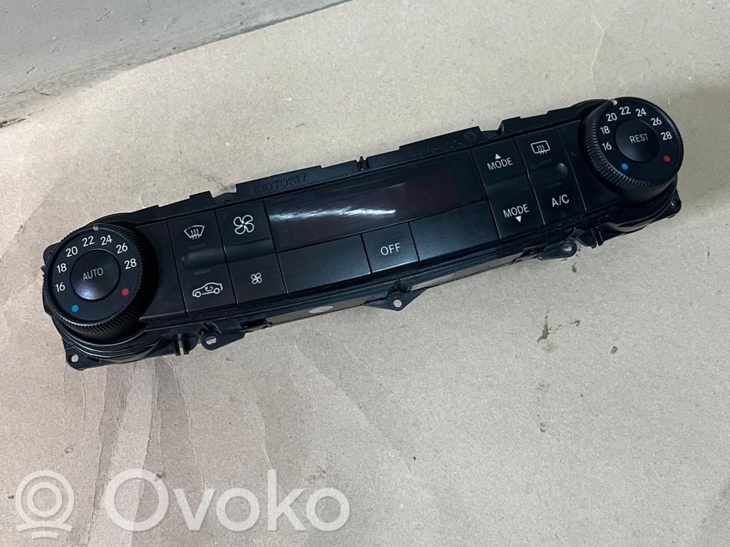 Mercedes-Benz E W211 Climate control unit 
