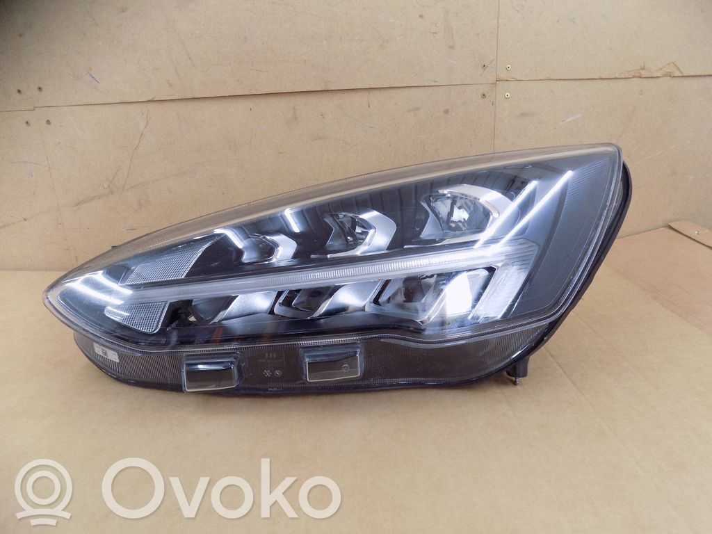 Ford Focus Headlight/headlamp 