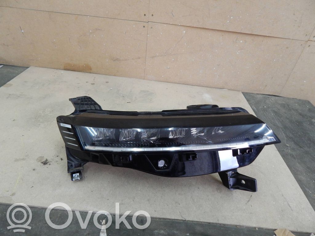 Renault Megane E-Tech Headlight/headlamp 