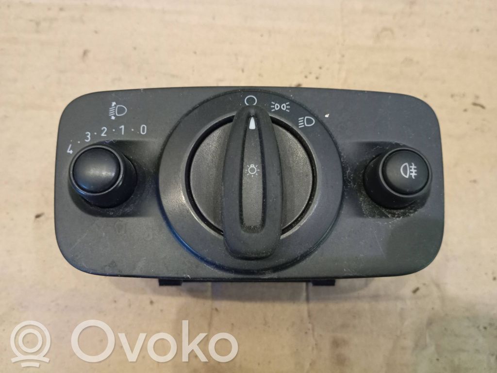 Ford Fiesta Light switch 