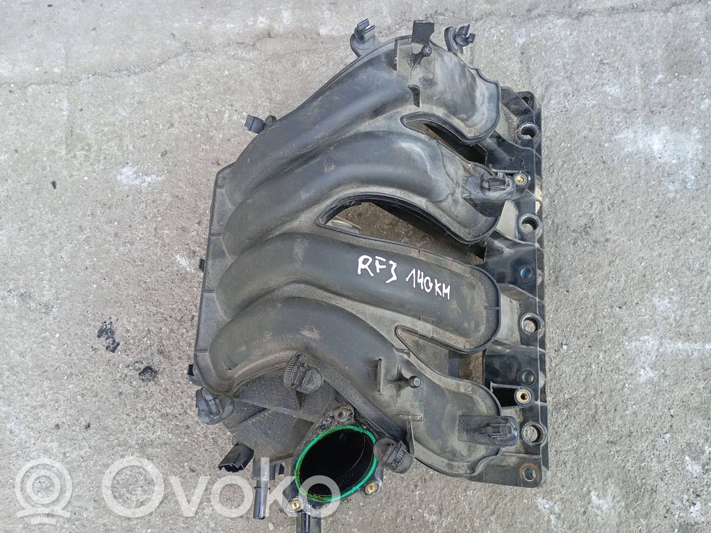 Peugeot 307 CC Kolektorius įsiurbimo 