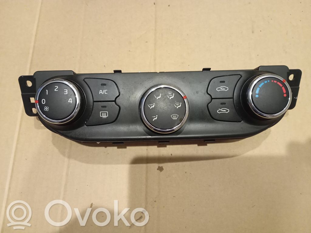 KIA Ceed Climate control unit 