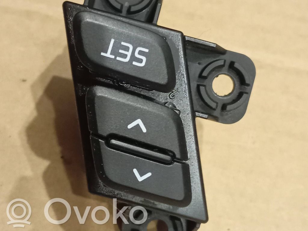 KIA Ceed Interrupteur / bouton multifonctionnel 