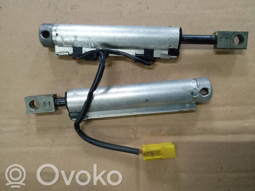 Avattavan katon hydraulipumppu