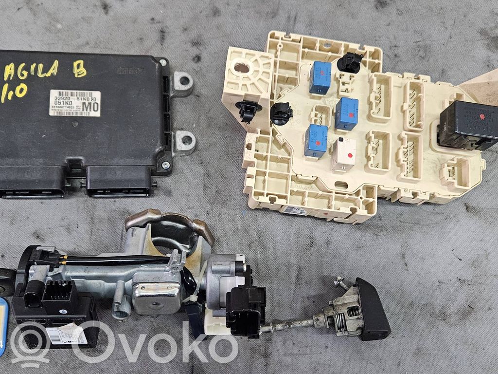 Opel Agila B Juego de cerradura y set ECU del motor 