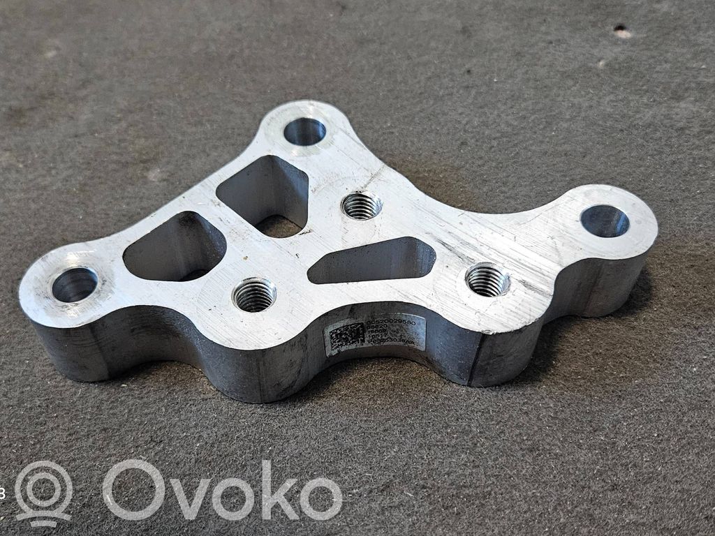 Jeep Compass Engine mounting bracket 