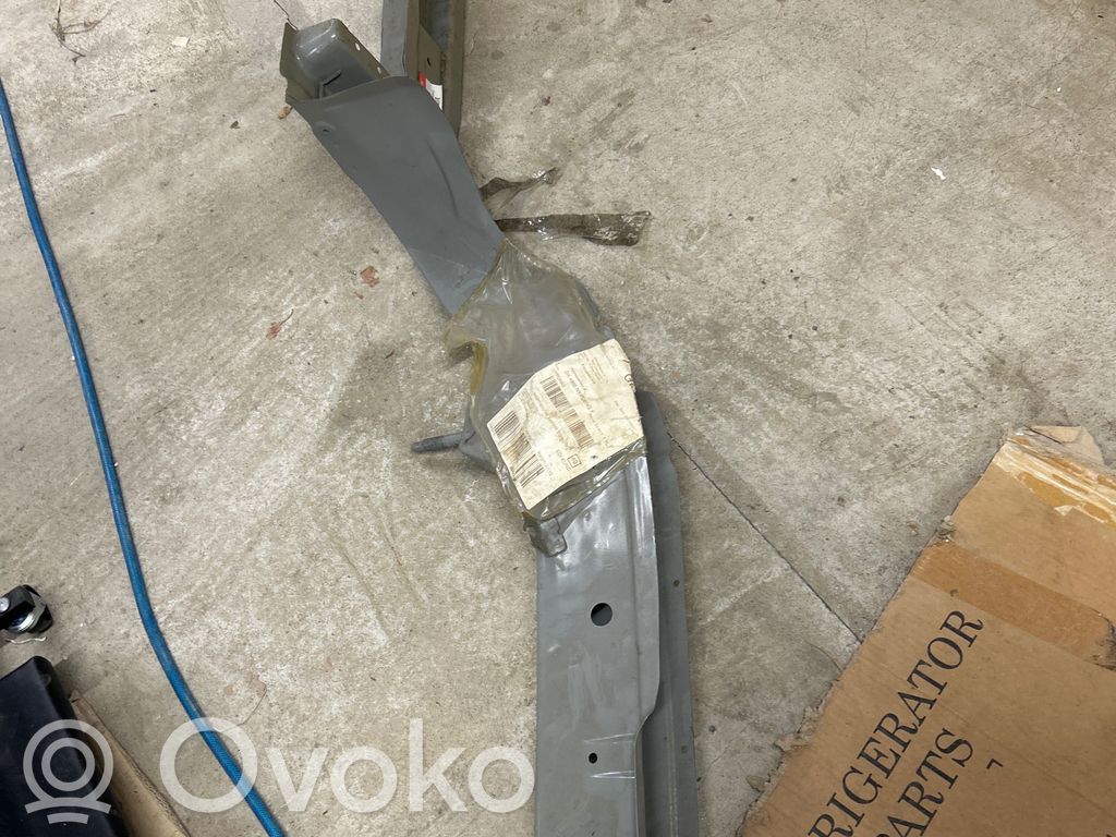 Längsträger   6460607000