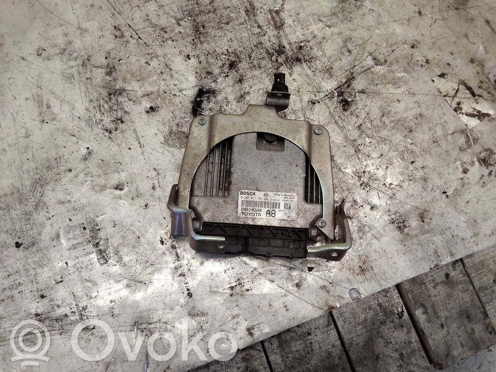 Toyota Avensis T250 Engine control unit/module 