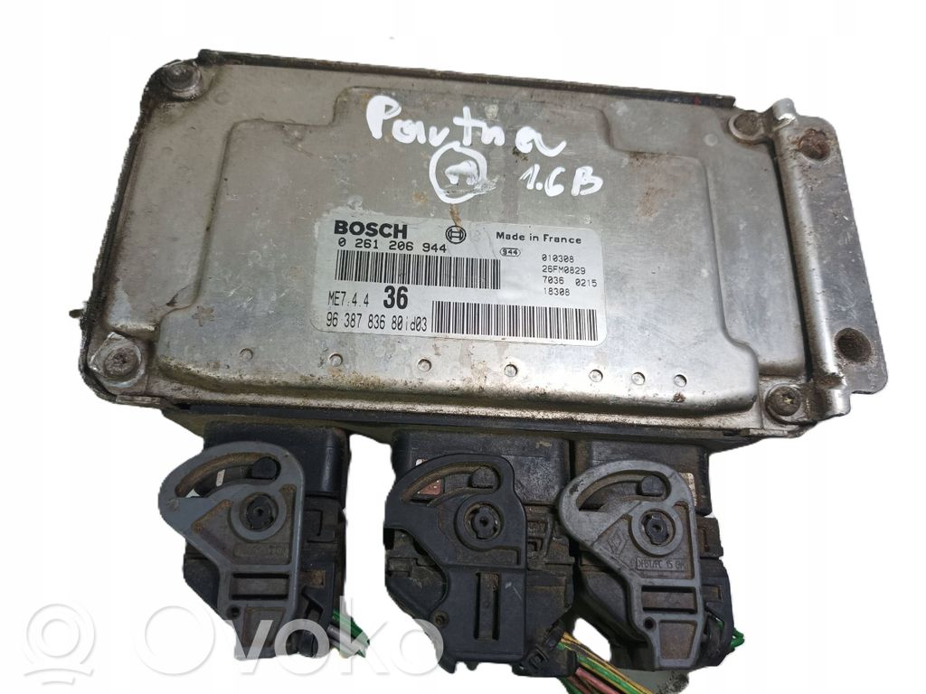 Citroen Berlingo Engine control unit/module 