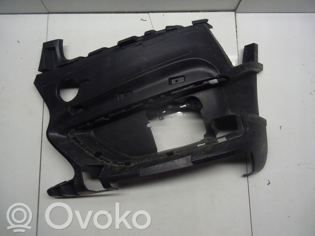 BMW 2 F45 Takapuskurin kannake 