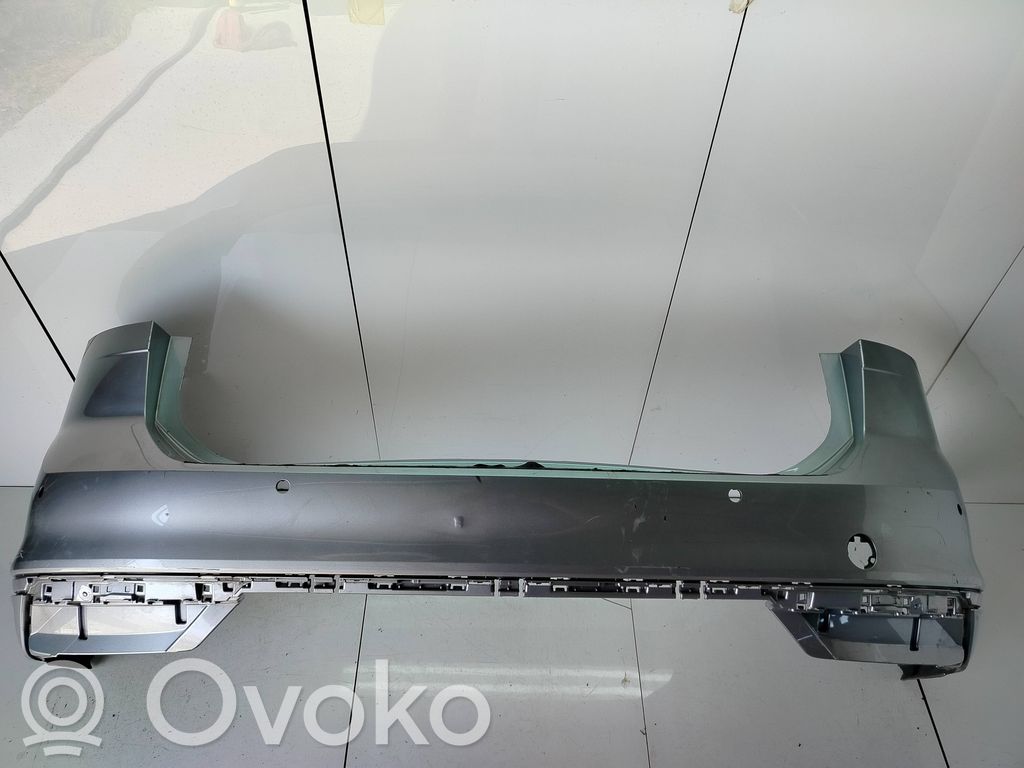 Volkswagen PASSAT B8 Parachoques 