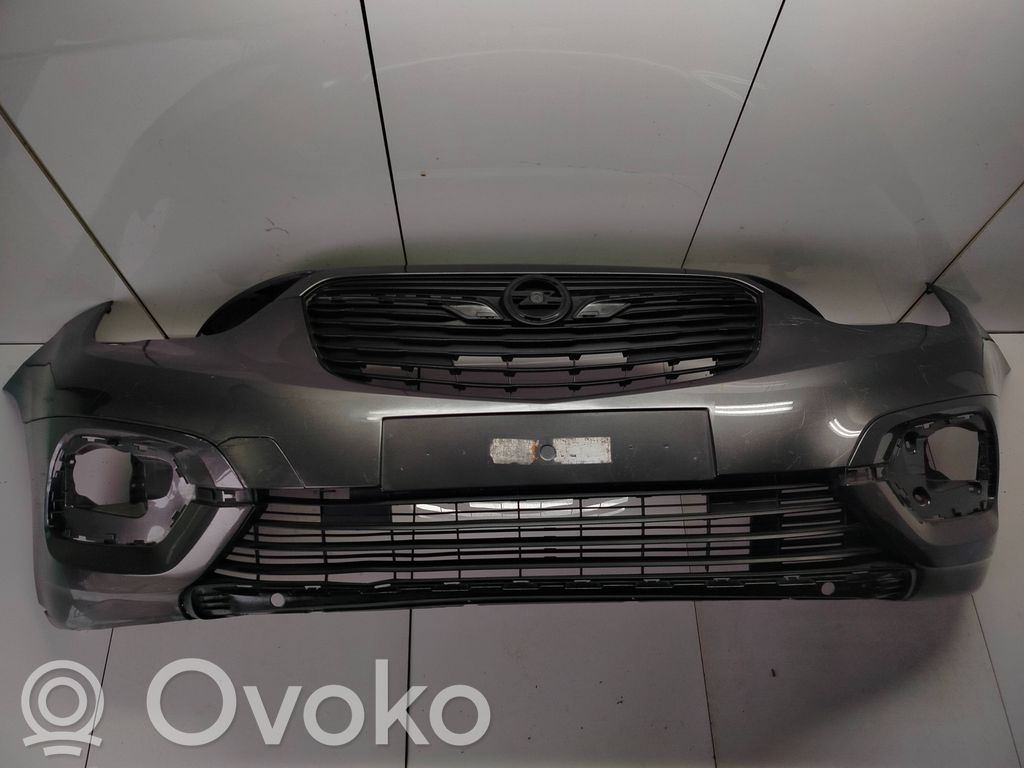 Opel Combo E Priekinis bamperis 