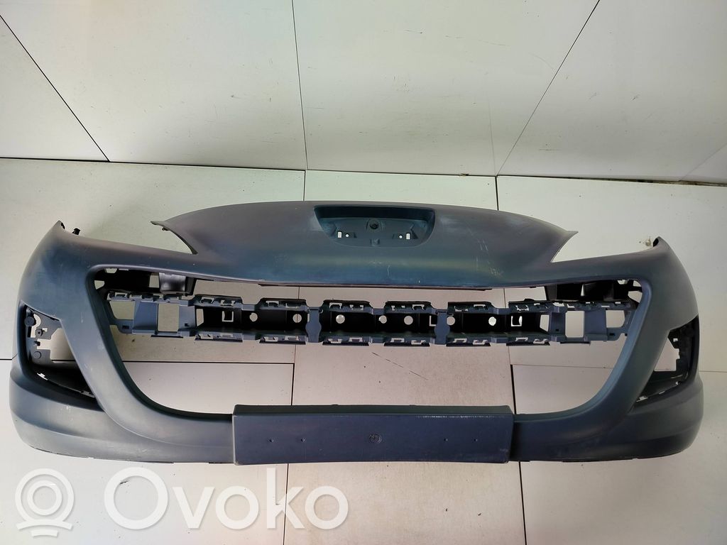 Peugeot 207 Front bumper 