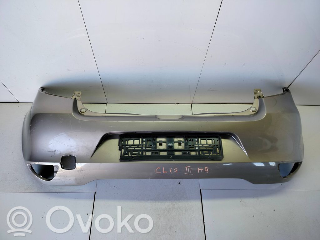Renault Clio III Parachoques 