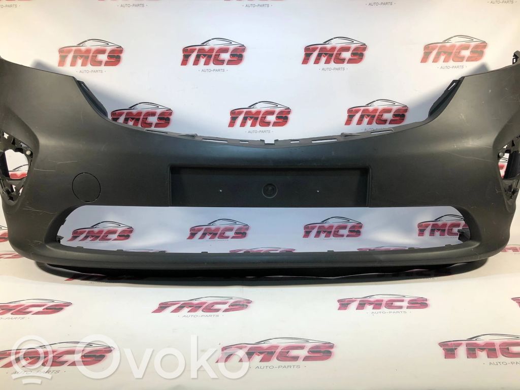 Opel Vivaro Parachoques delantero 