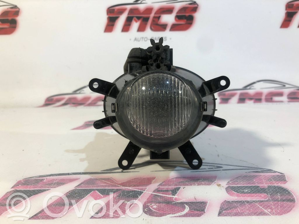 Miglas lukturis priekšā   6911007