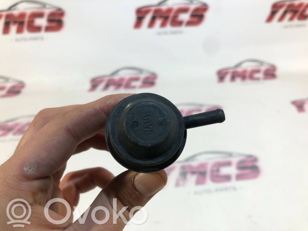 Fuel level sensor   7700759874