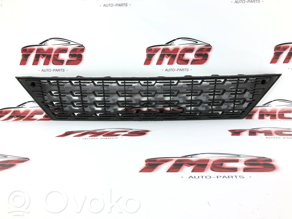 Seat Leon (5F) Front grill 