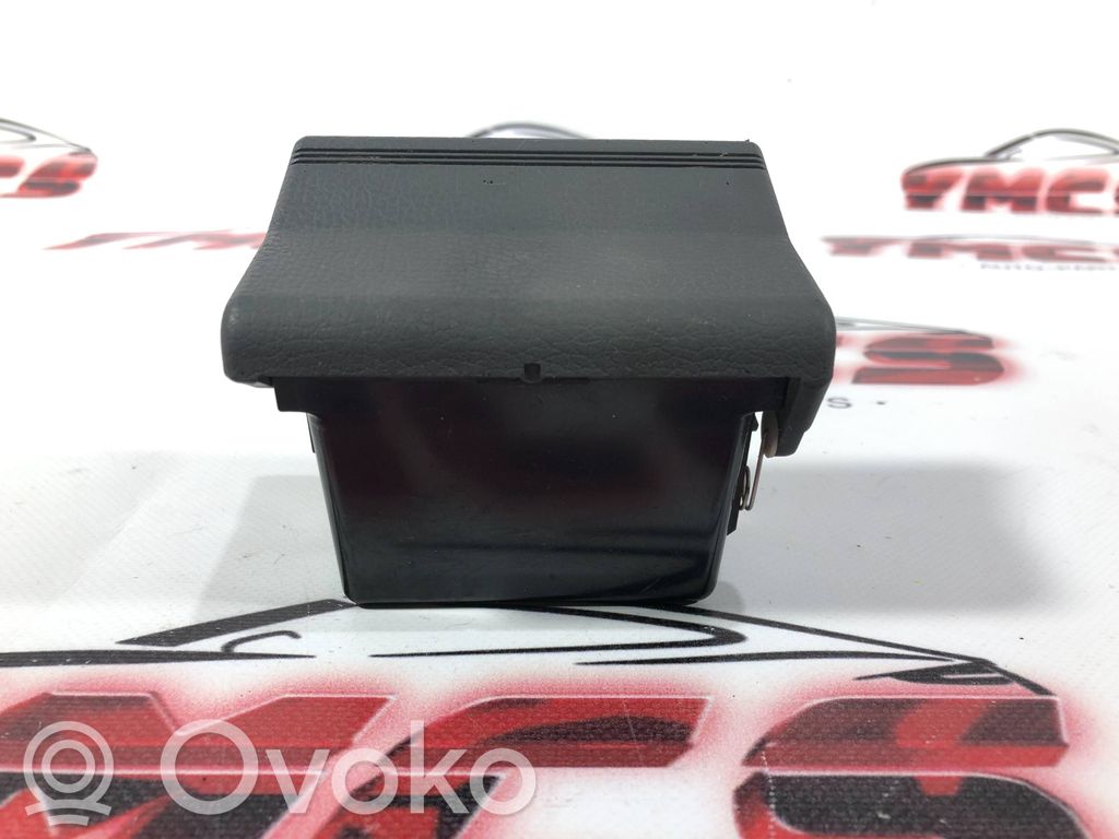 Renault Clio I Car ashtray 