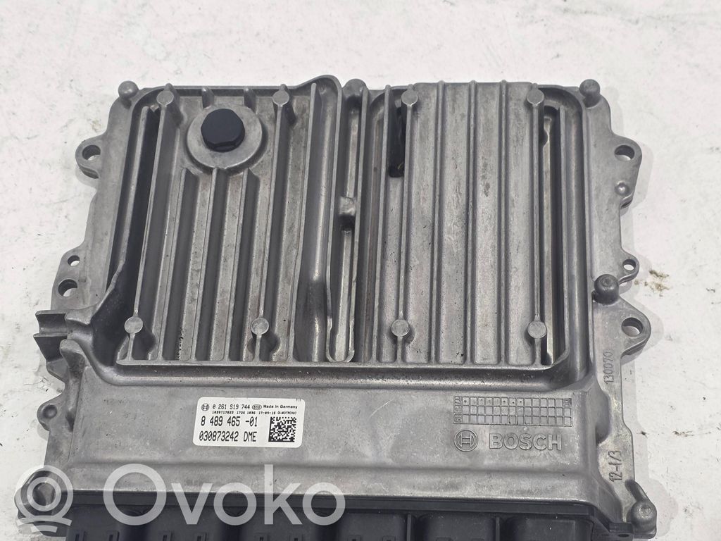 BMW 7 G11 G12 Dzinēja vadības bloks 