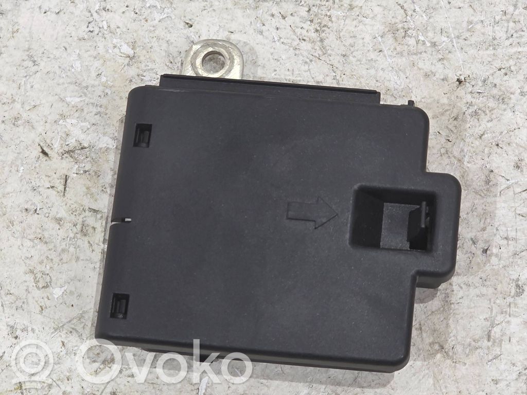 Porsche Cayenne (9Y0 9Y3) Cableado positivo 