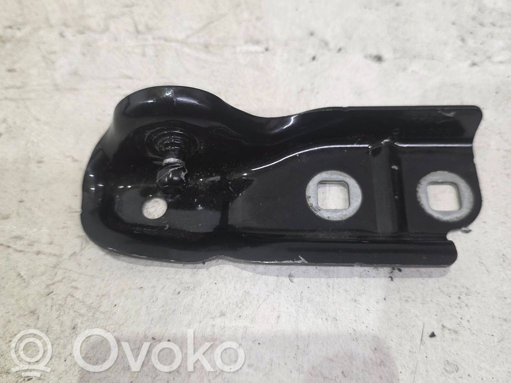 BMW iX1 Alte piese compartiment motor 