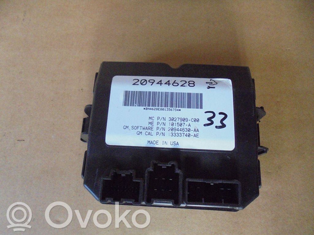 Opel Insignia A Tailgate/trunk control unit/module 