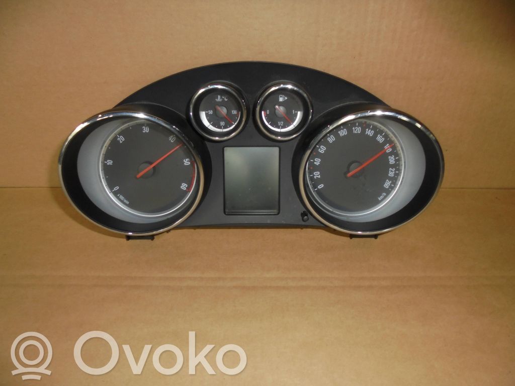 Opel Insignia A Speedometer (instrument cluster) 
