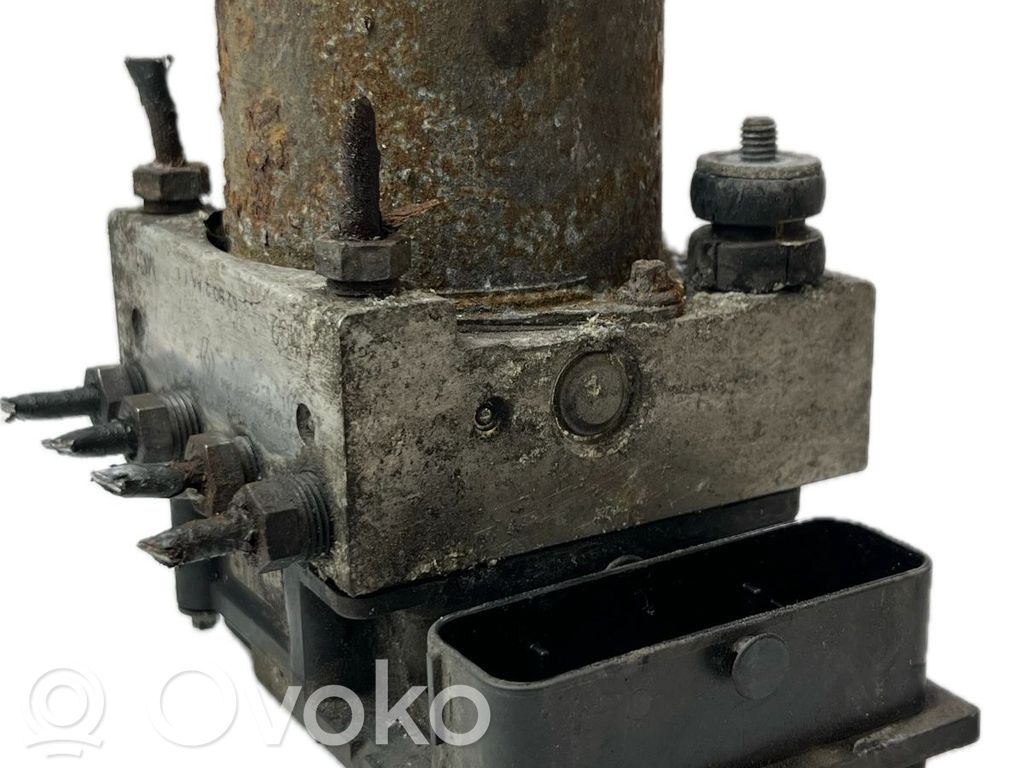 Renault Master III Master brake cylinder 