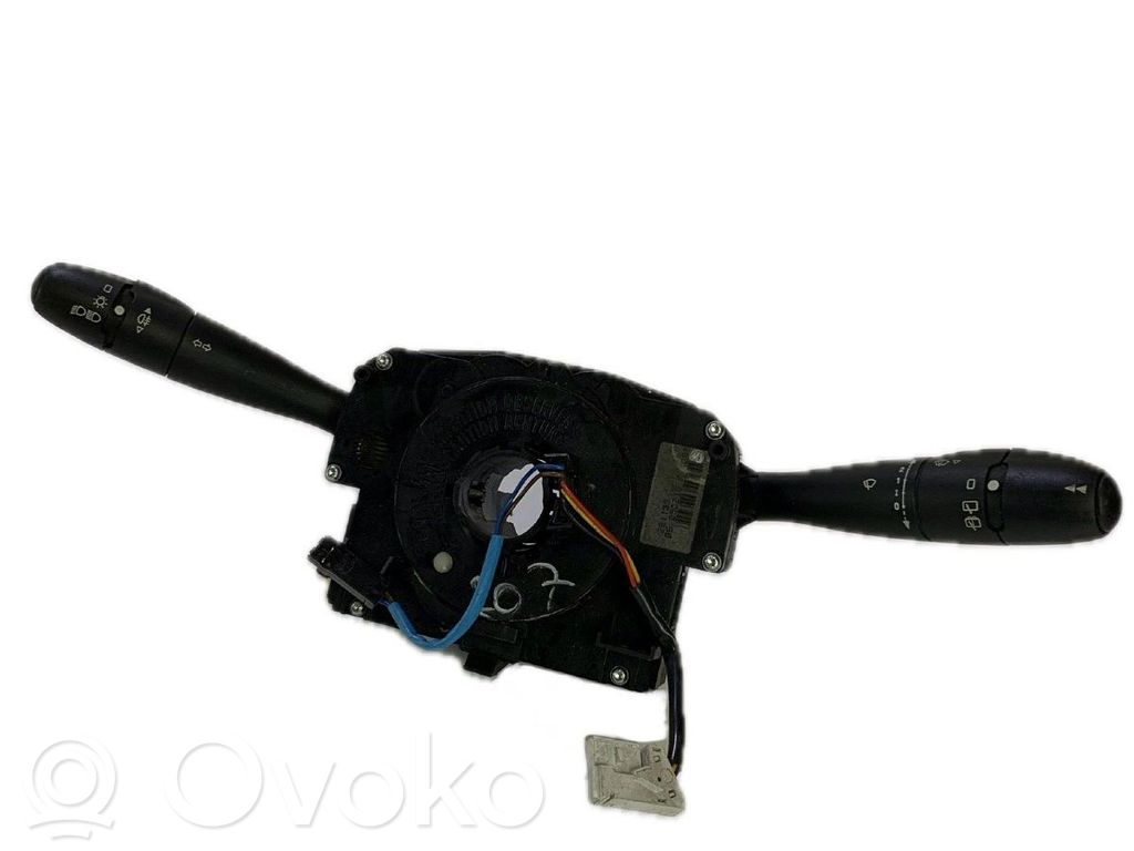 Peugeot 207 Kiti jungtukai/ rankenėlės/ perjungėjai 