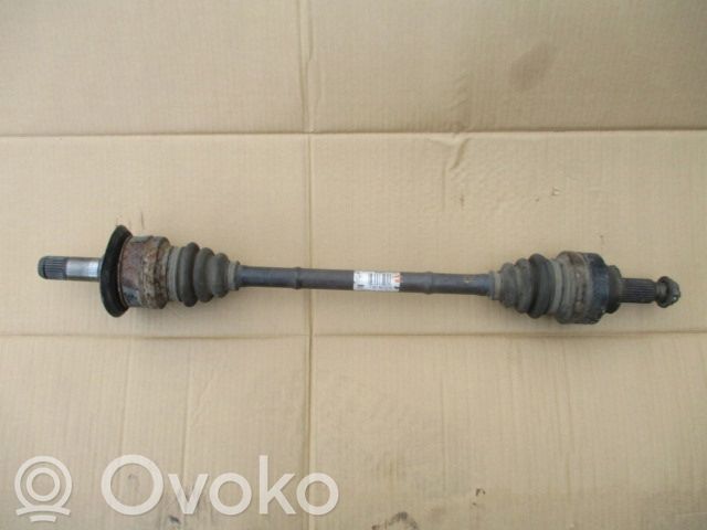 BMW 3 F30 F35 F31 Aizmugurējā pusass 