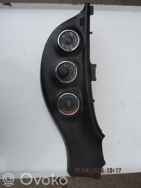 Toyota Yaris Climate control unit 
