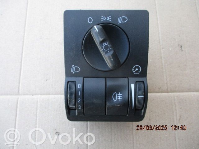 Opel Combo C Light switch 