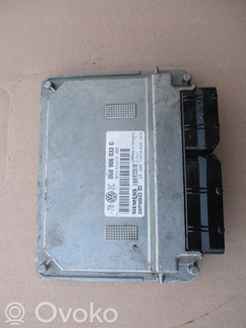 Opel Vectra C Engine control unit/module 