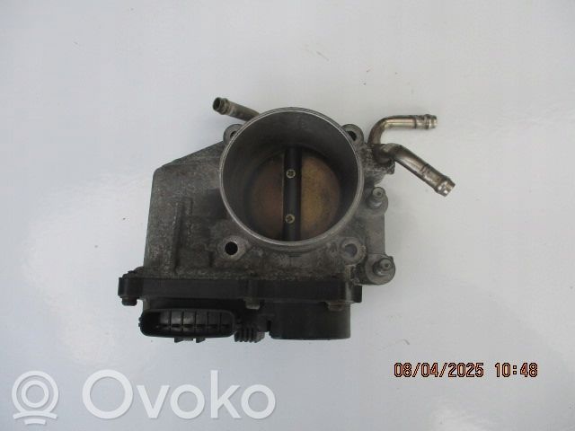 Toyota Avensis T220 Throttle valve 