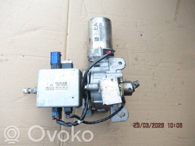Opel Corsa C Vairo stiprintuvo siurblys 