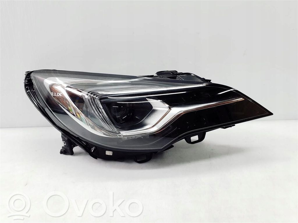 Opel Astra K Headlight/headlamp 