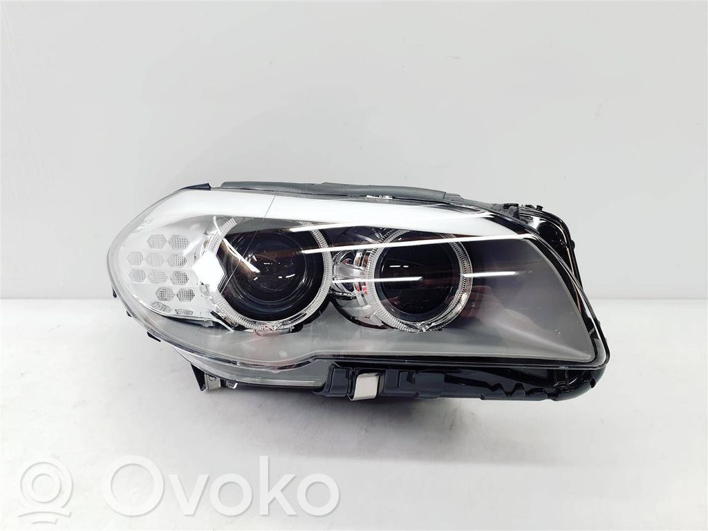 BMW 5 F10 F11 Lampa przednia 