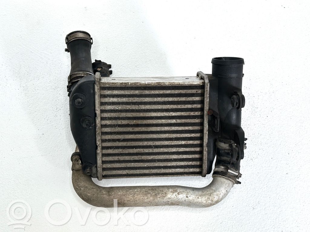 Audi A6 S6 C6 4F Interkūlerio radiatorius 