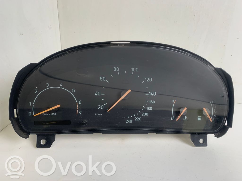 Saab 9-3 Ver1 Licznik / Prędkościomierz 