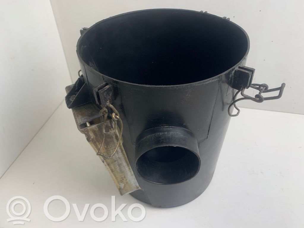 Luftfilterkasten   7512973