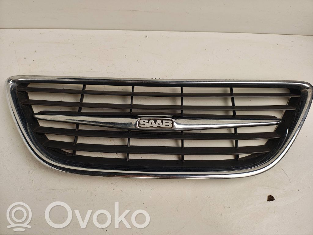 Saab 9-3 Ver2 Etusäleikkö 