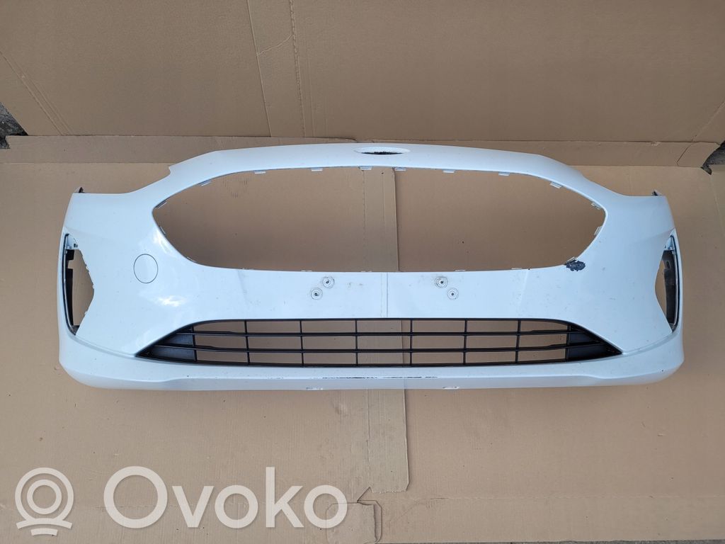 Ford Fiesta Zderzak przedni 